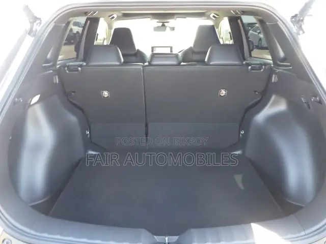 Toyota Corolla Cross 2022 Brown