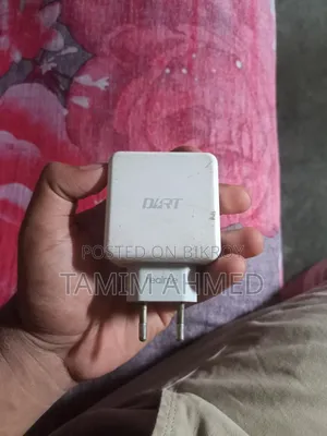 রিয়েলমি ৩৩ডব্লিউ চার্জার