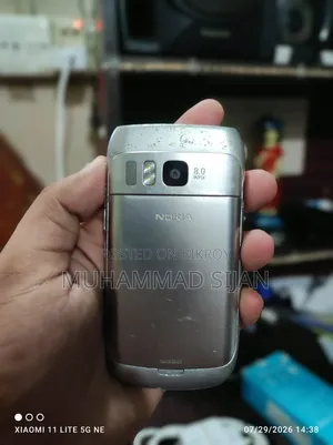 Nokia E6 Silver