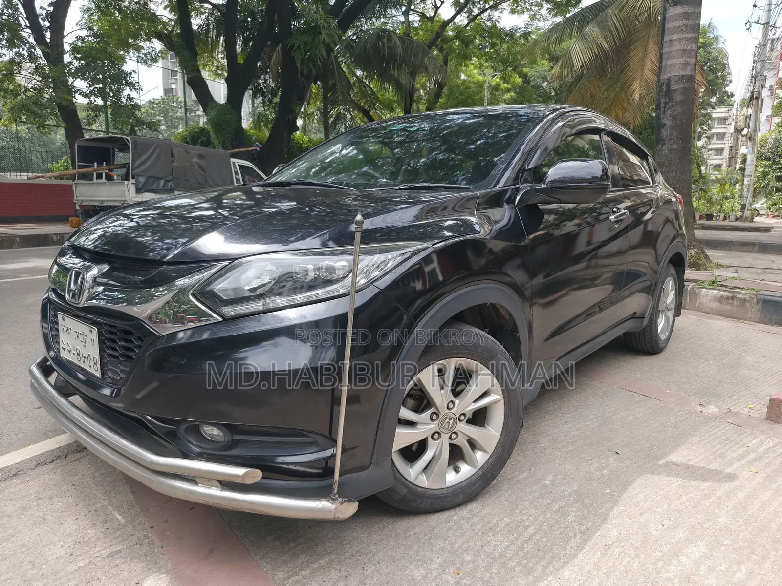 Honda Vezel 1.5 Four Wheel Drive 2014 Black