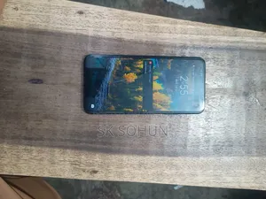 হুয়াওয়ে ১২৮ জিবি