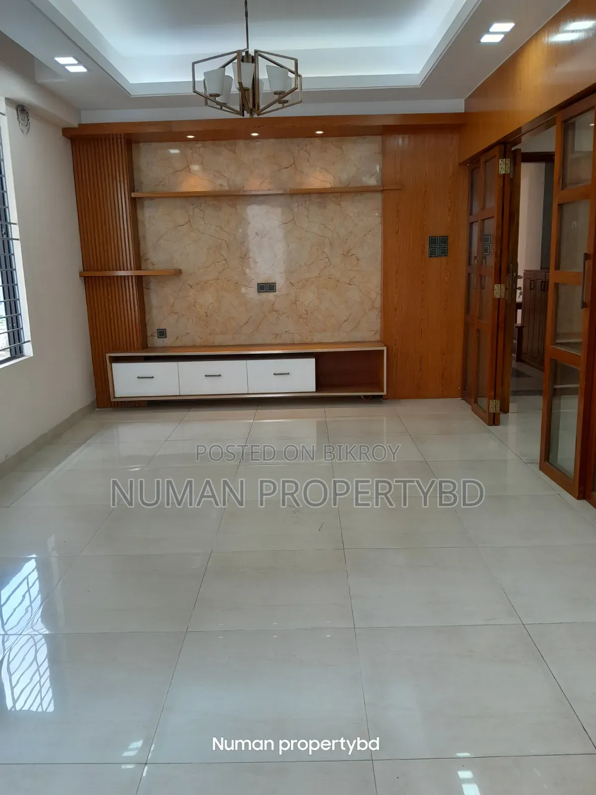 3 Bedroom Apartment in Numan Property Bd, Basundhara for rent