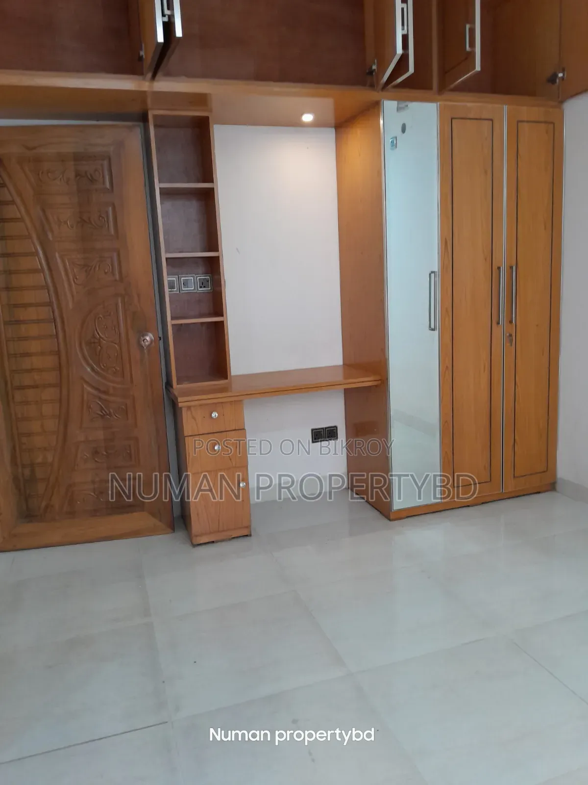 3 Bedroom Apartment in Numan Property Bd, Basundhara for rent