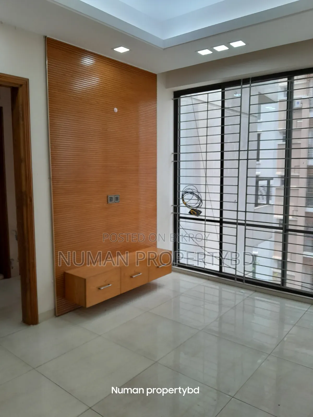 3 Bedroom Apartment in Numan Property Bd, Basundhara for rent