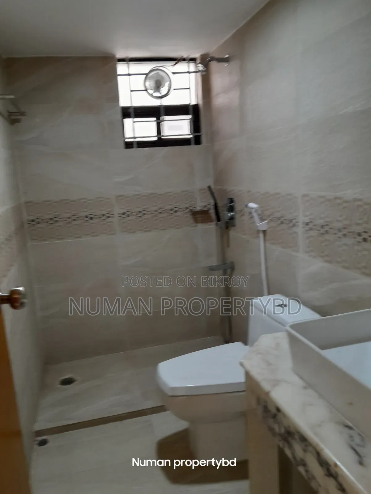 3 Bedroom Apartment in Numan Property Bd, Basundhara for rent