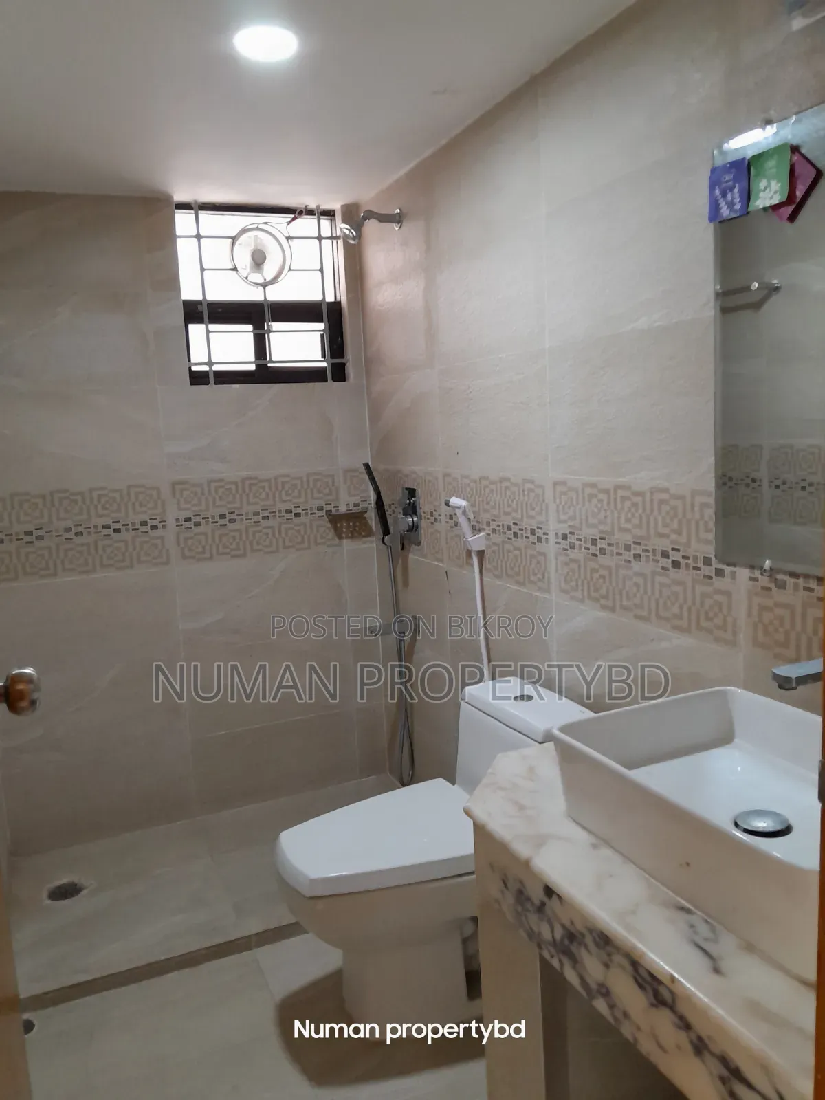 3 Bedroom Apartment in Numan Property Bd, Basundhara for rent
