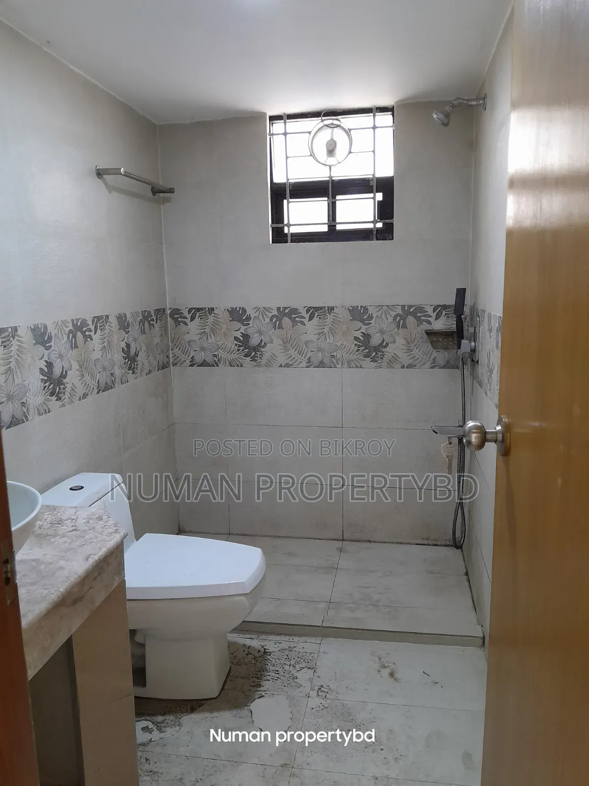 3 Bedroom Apartment in Numan Property Bd, Basundhara for rent