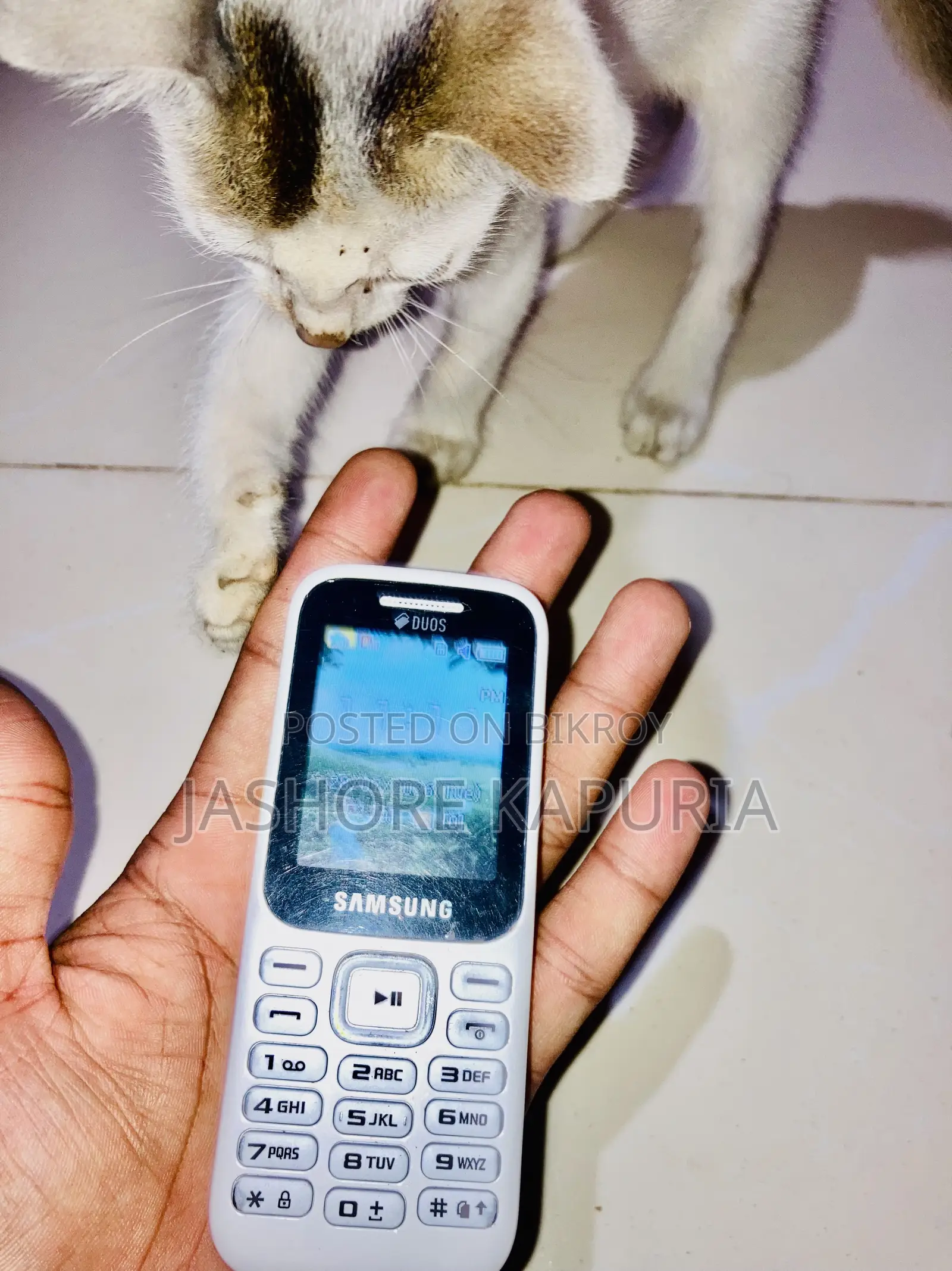 New Samsung B360E White