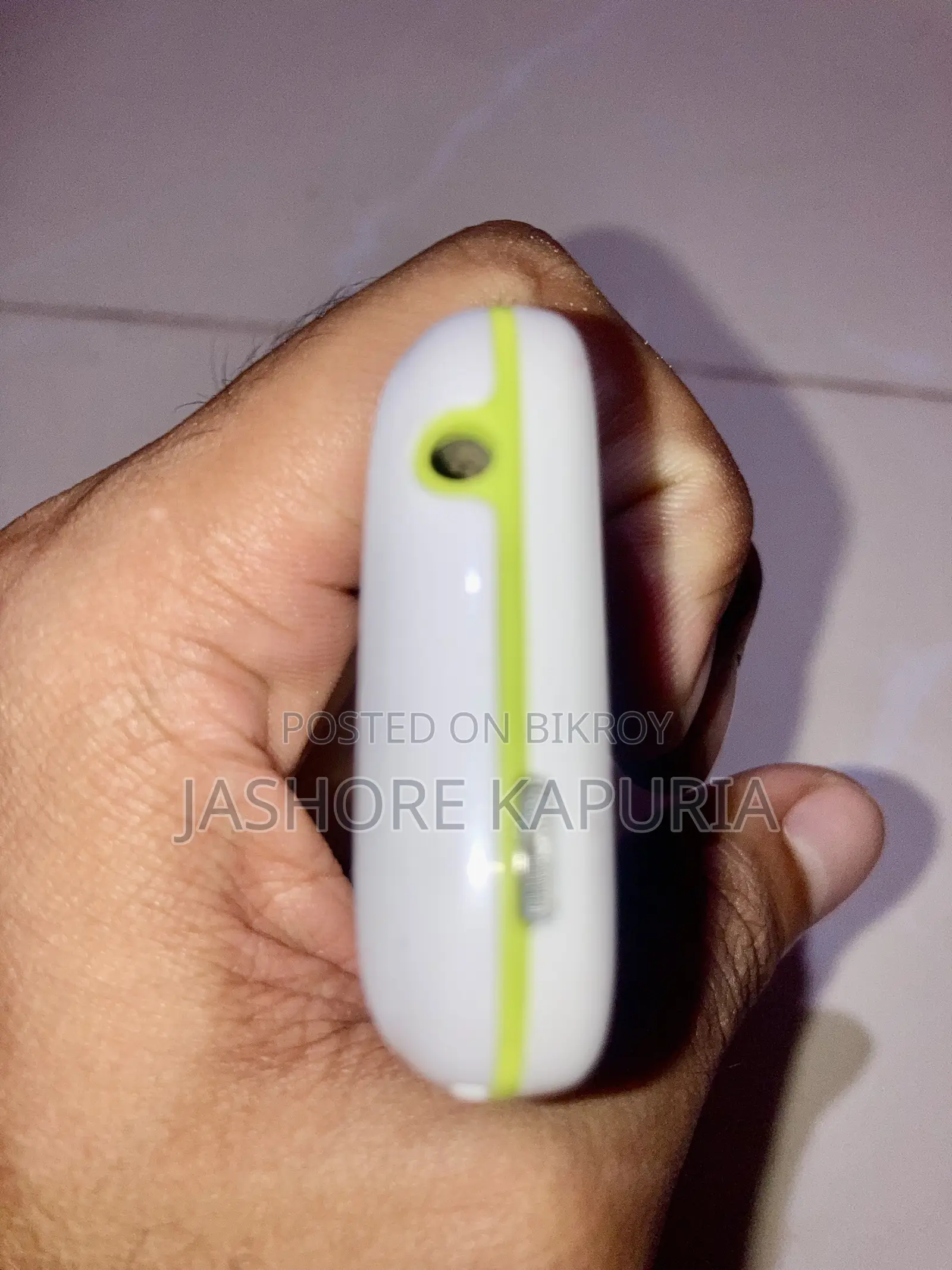 New Samsung B360E White