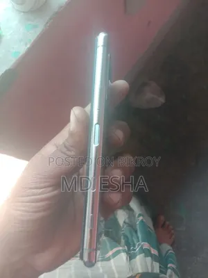 সনি এক্সপেরিয়া ৫ ২য় সংস্করণ ২৫৬ জিবি সাদা