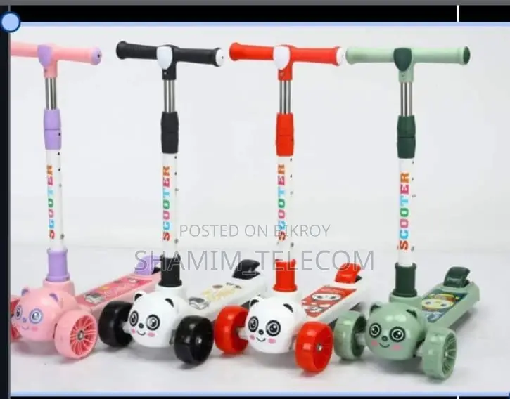 Dream Scooter for Kids | 3 Wheel LED Scooter Adjustable Handle | Pink