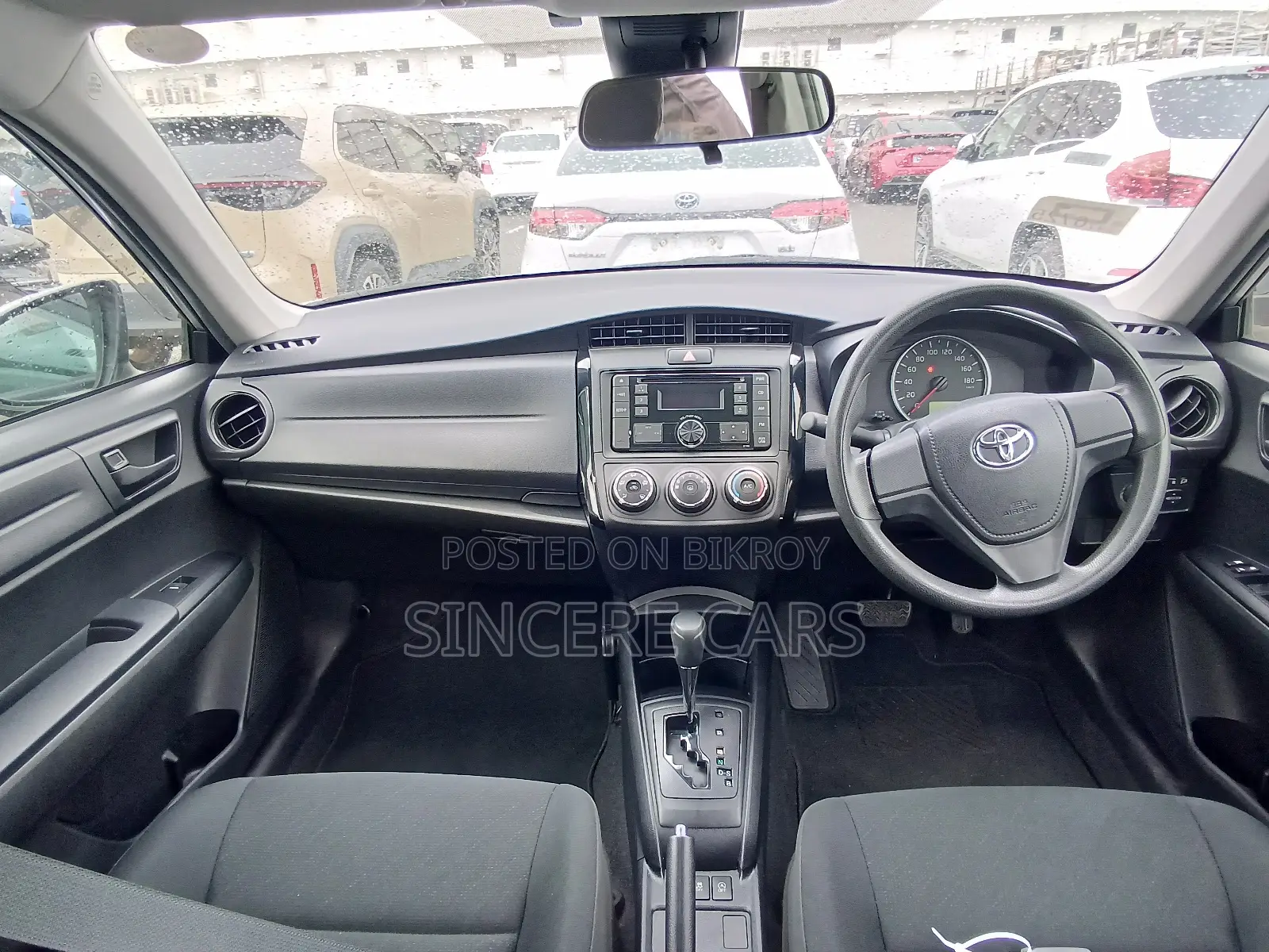 Toyota Axio 2021 Silver