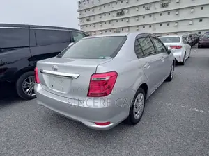 Toyota Axio 2021 Silver