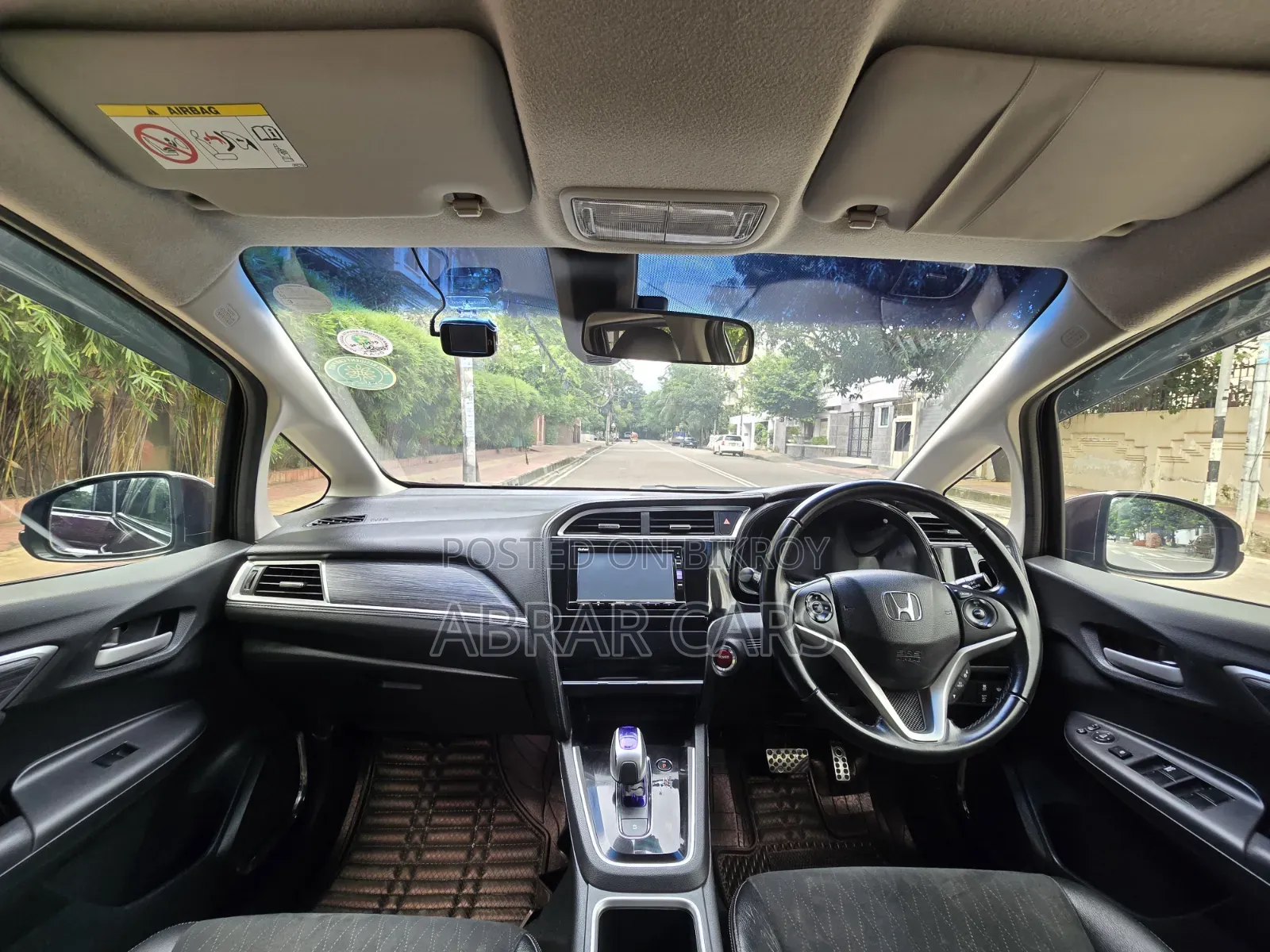 Honda Shuttle 2017 Purple