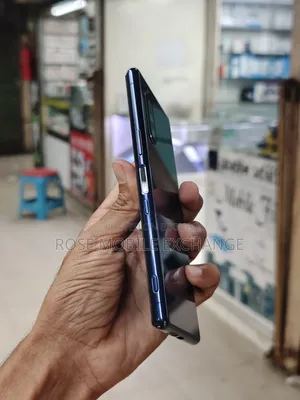 সনি ৬৪ জিবি নীল