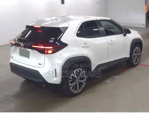 Toyota Yaris Cross 2021 Pearl