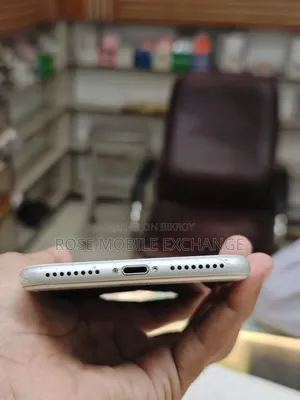 Apple iPhone 8 Plus 64 GB White
