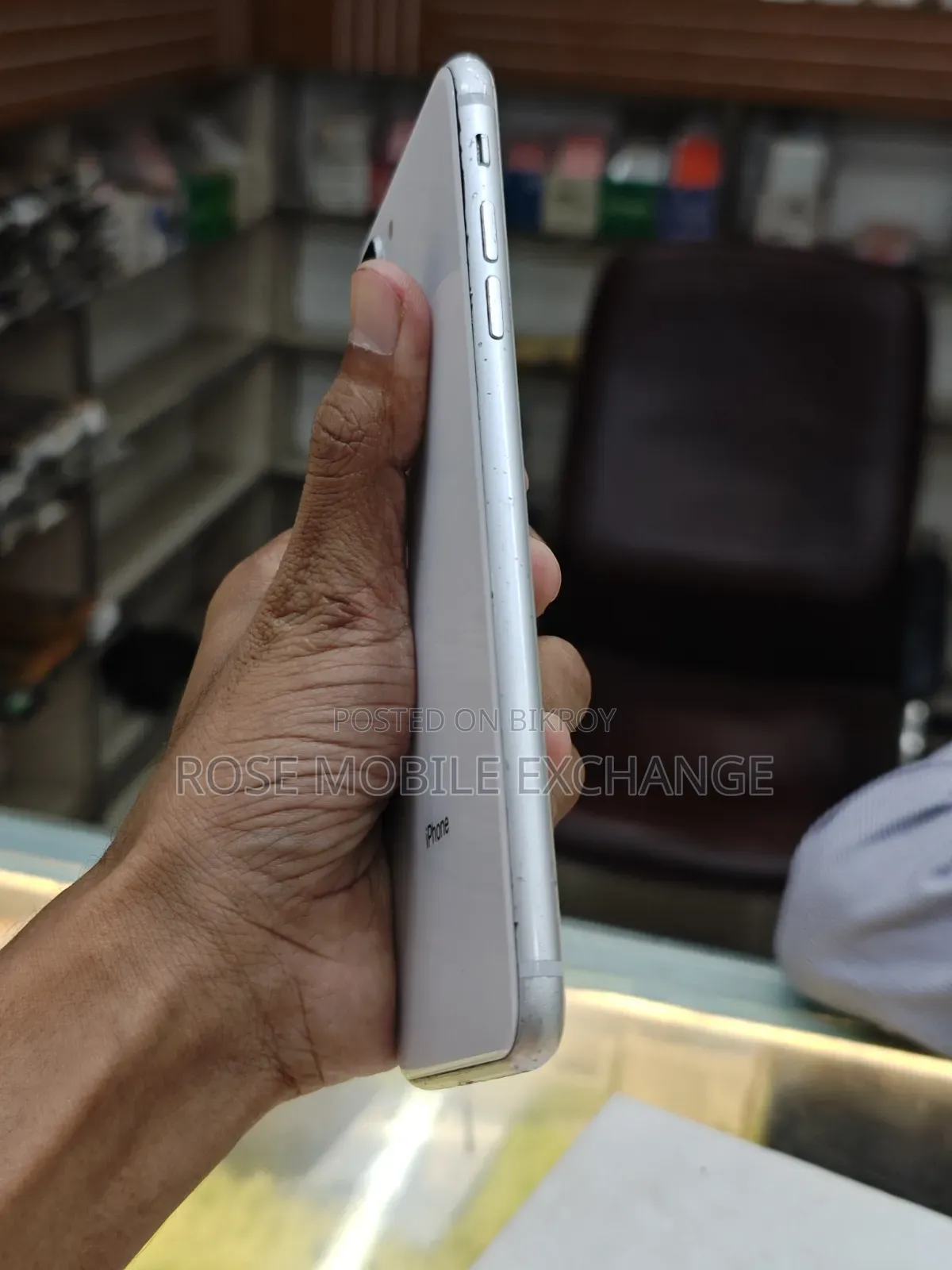 Apple iPhone 8 Plus 64 GB White