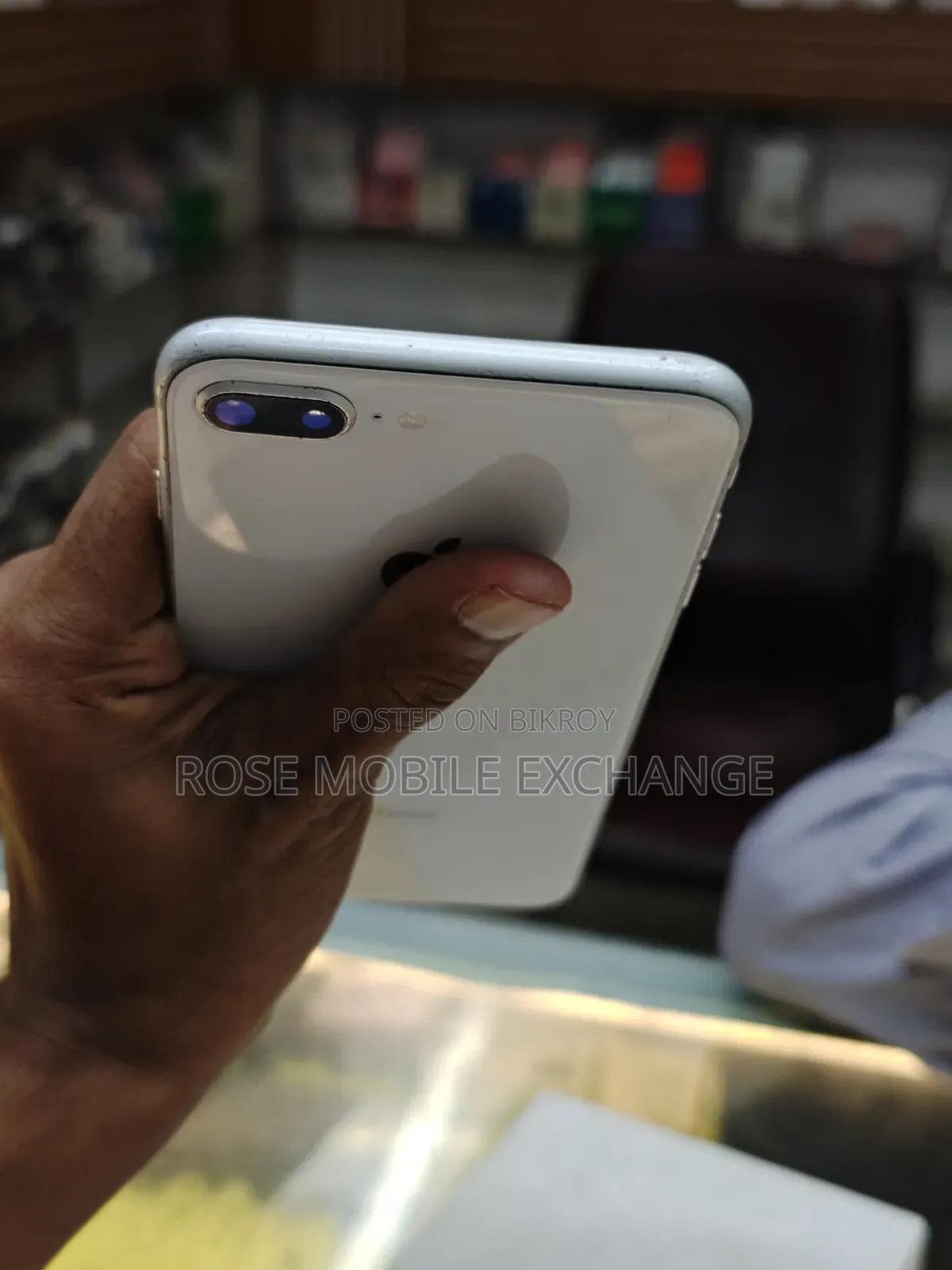 Apple iPhone 8 Plus 64 GB White