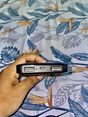 iPower 10,000mAh MagSafe Wireless Power Bank (15W Fast Charging)