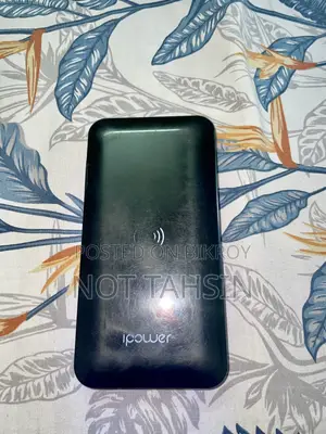 iPower 10,000mAh MagSafe Wireless Power Bank (15W Fast Charging)