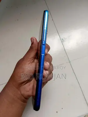 Vivo V20 128 GB Blue