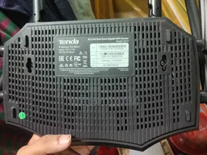 Tenda Wifi Router