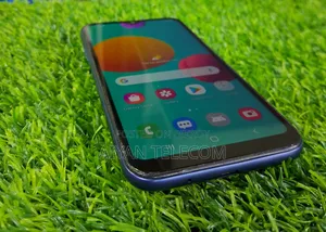 Samsung Galaxy M01 32 GB Blue