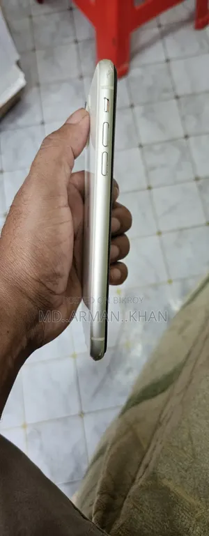 Apple iPhone 11 64 GB White