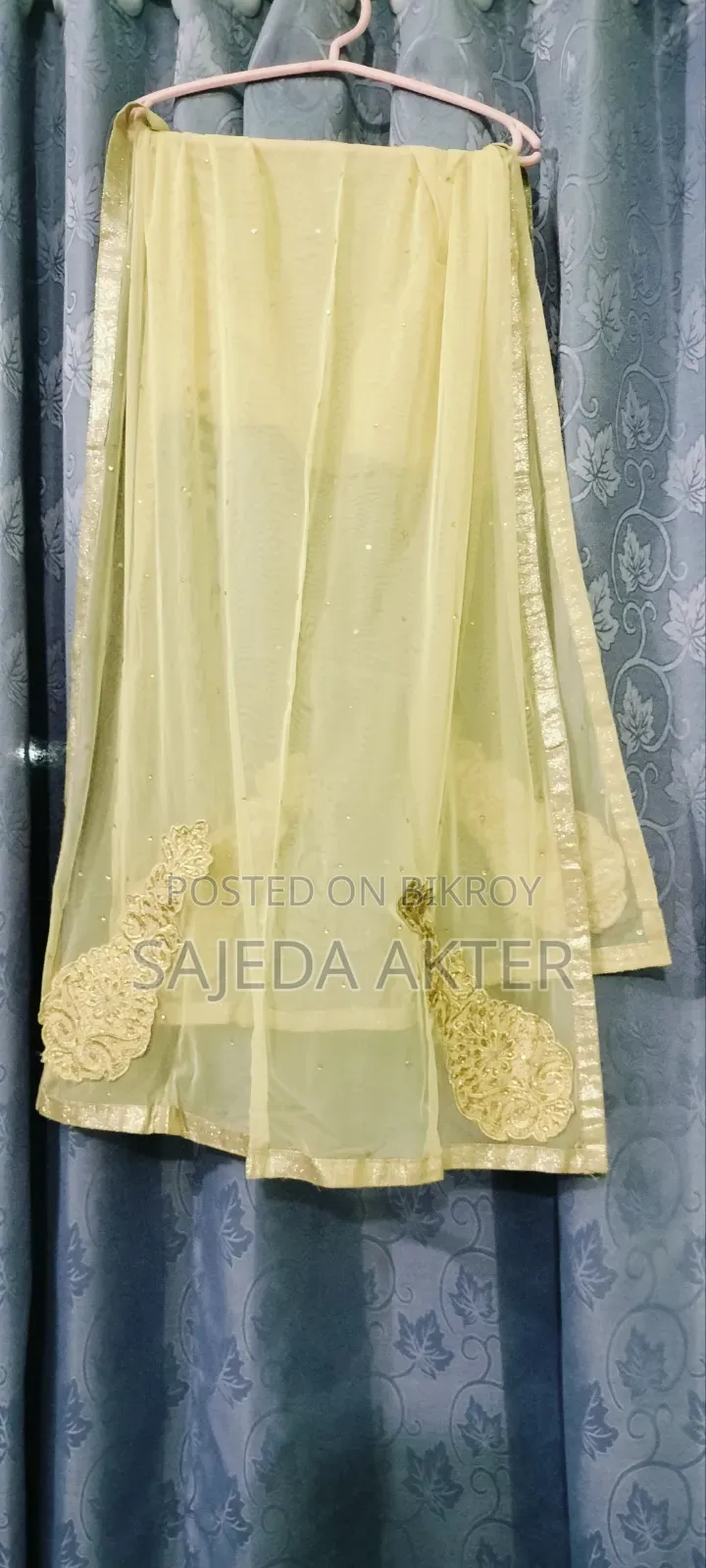 Gown (Dress)