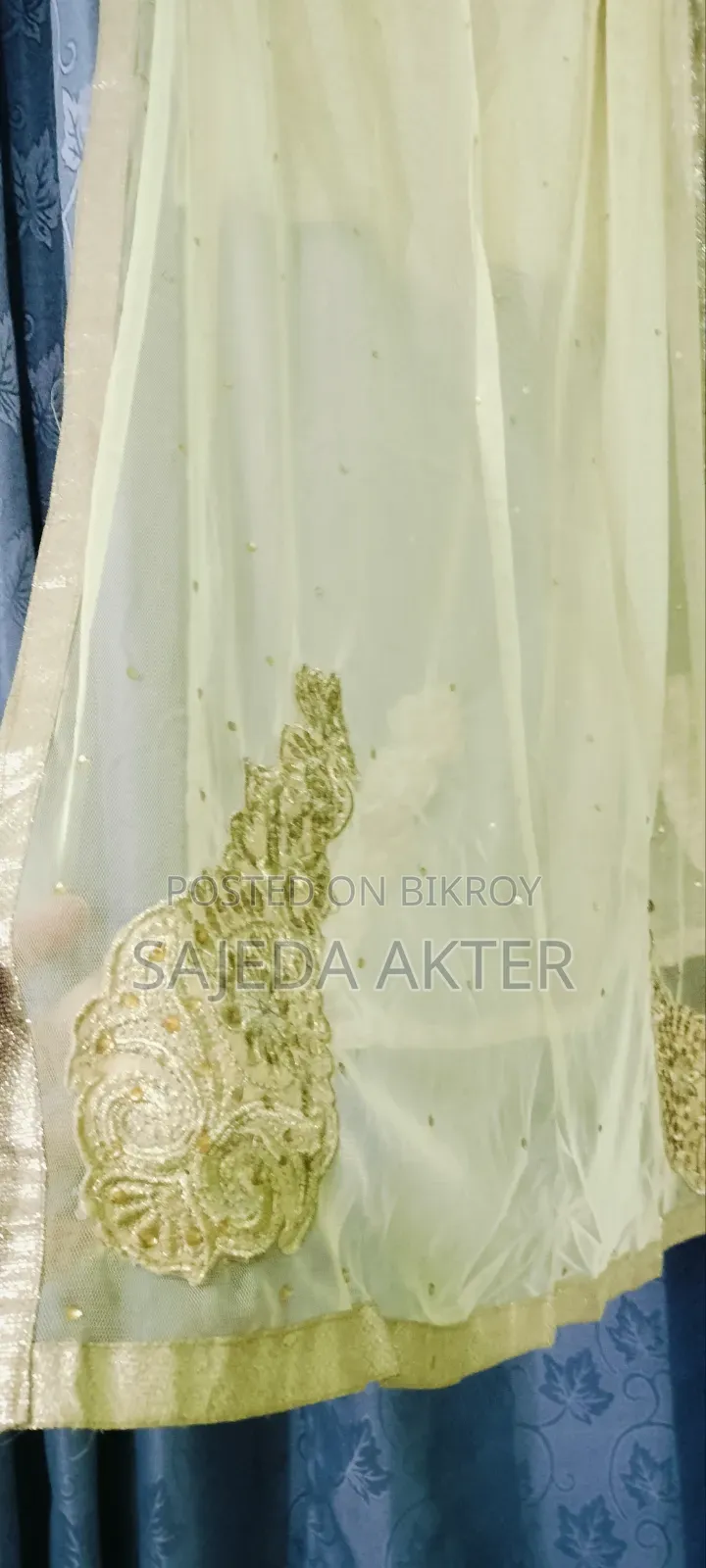 Gown (Dress)