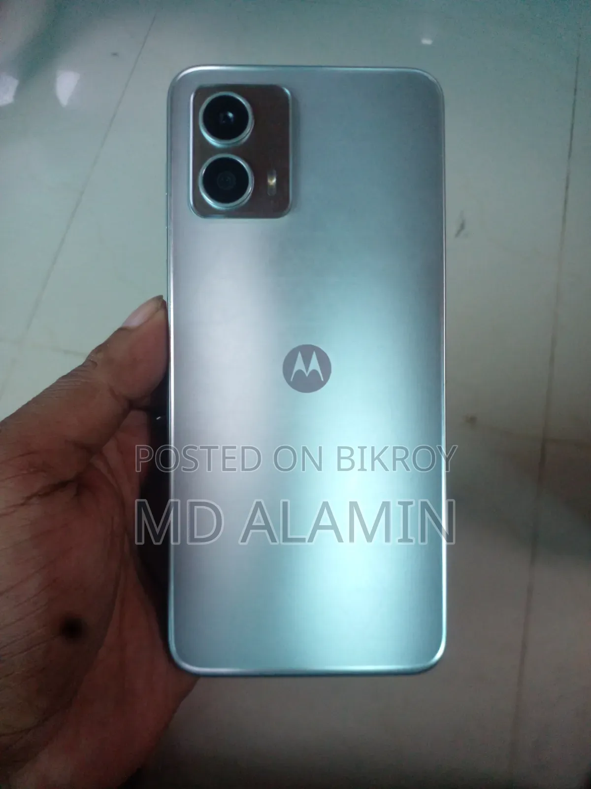ওলা ১২৮ জিবি সিলভার