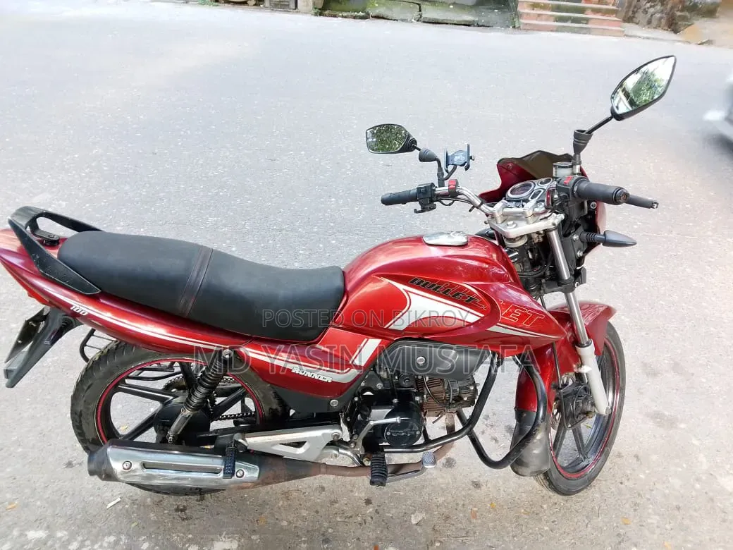 Runner Bullet 100 V2 2021 Red