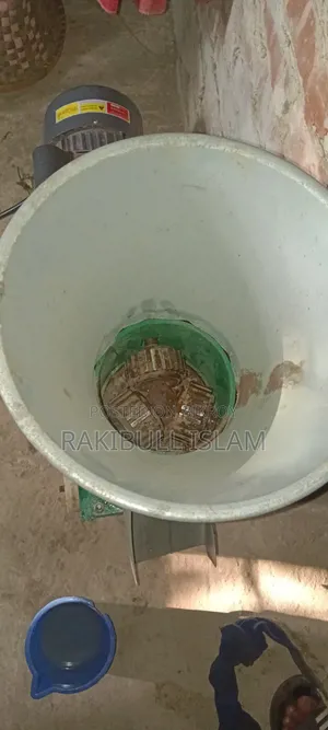 ফিড মেশিন বিক্রি হবে