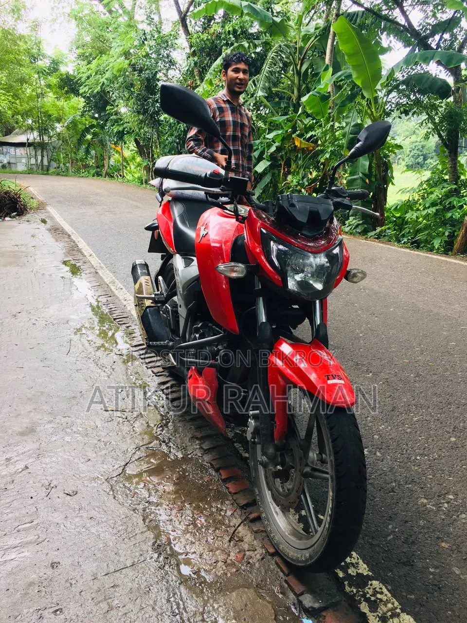 TVS Apache RTR 160 4V 2021 Red