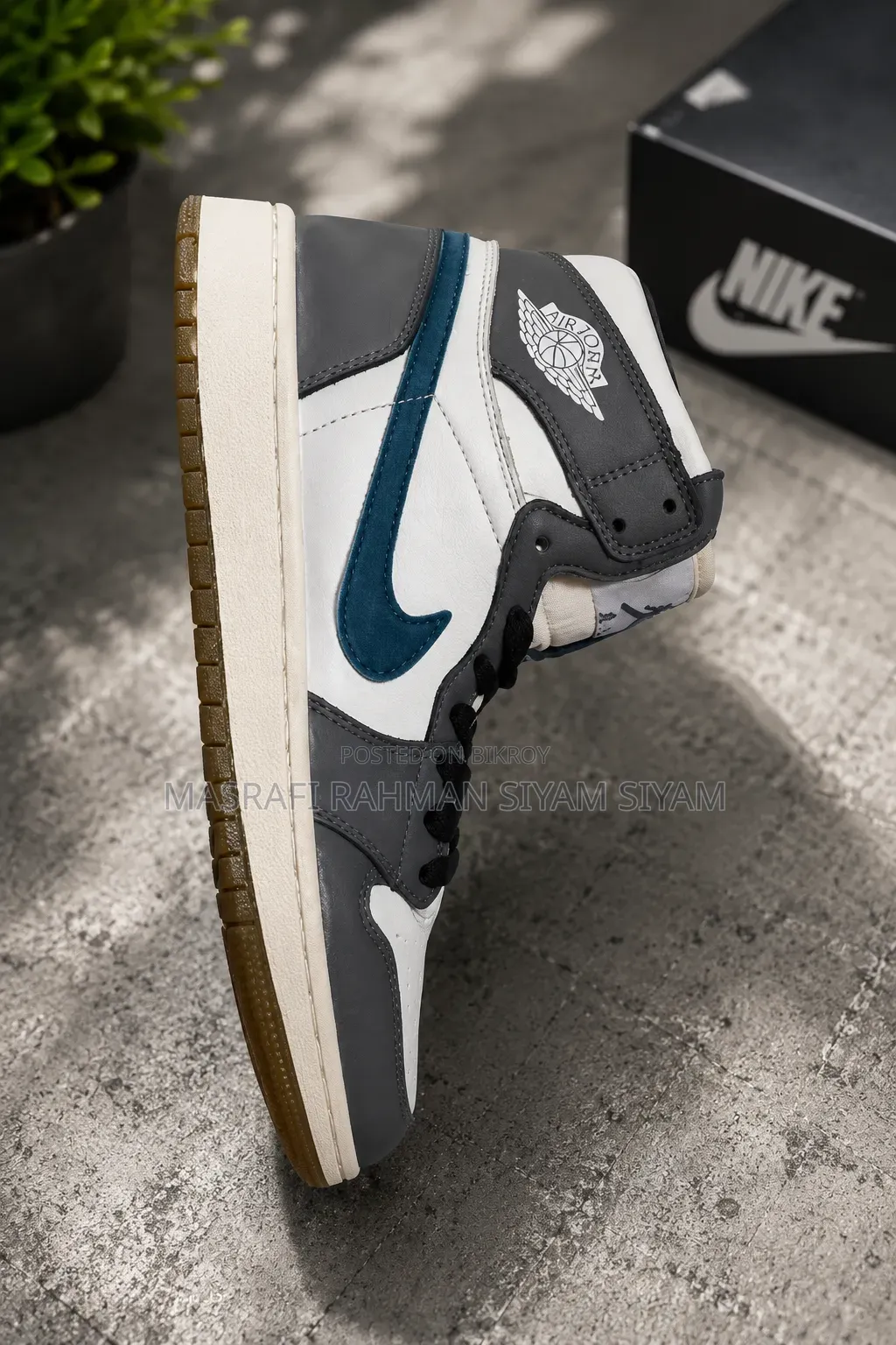 Nike Air Jordan High Neck