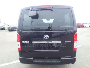 Toyota HiAce 2021 Red