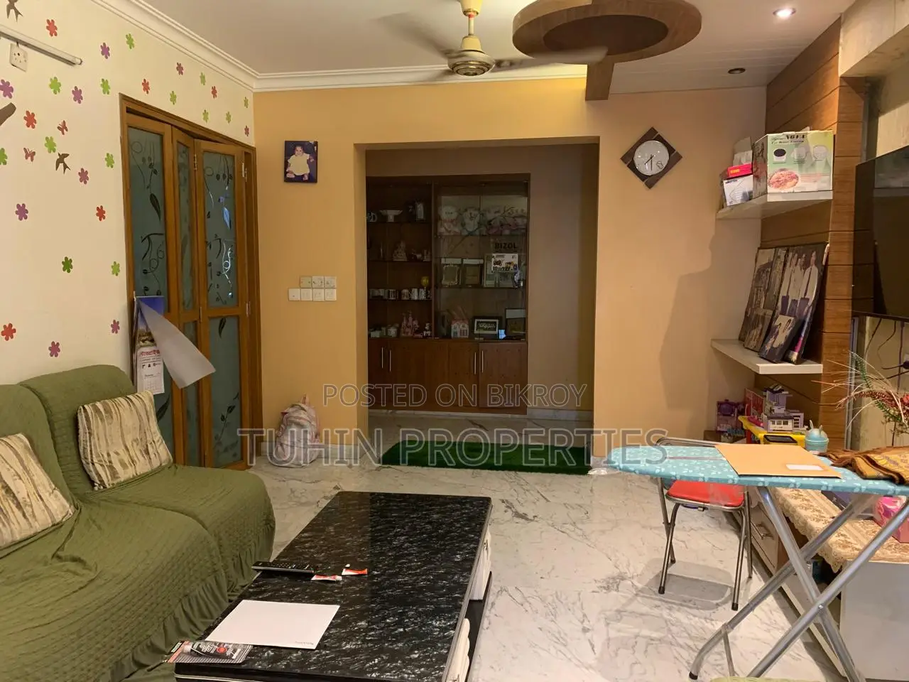 বনানীতে ৩ বেডরুমের অ্যাপার্টমেন্ট বিক্রয়