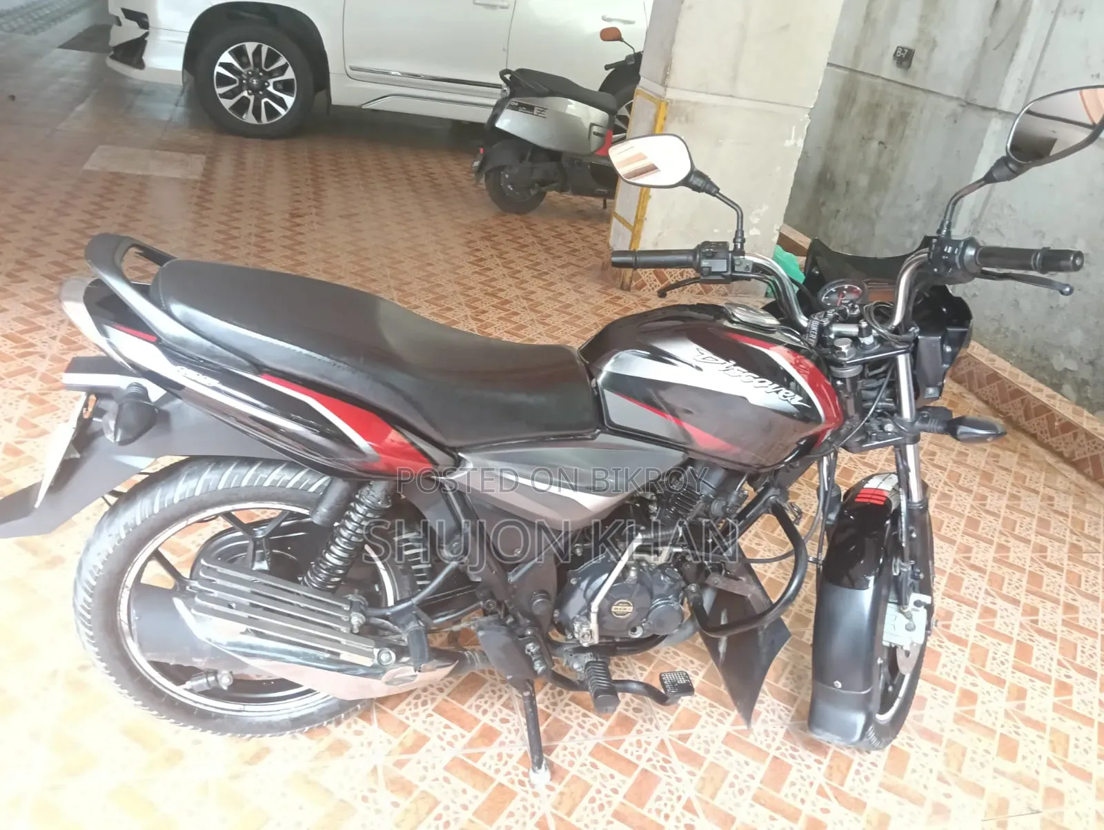 Bajaj Discover 125 2018 Black