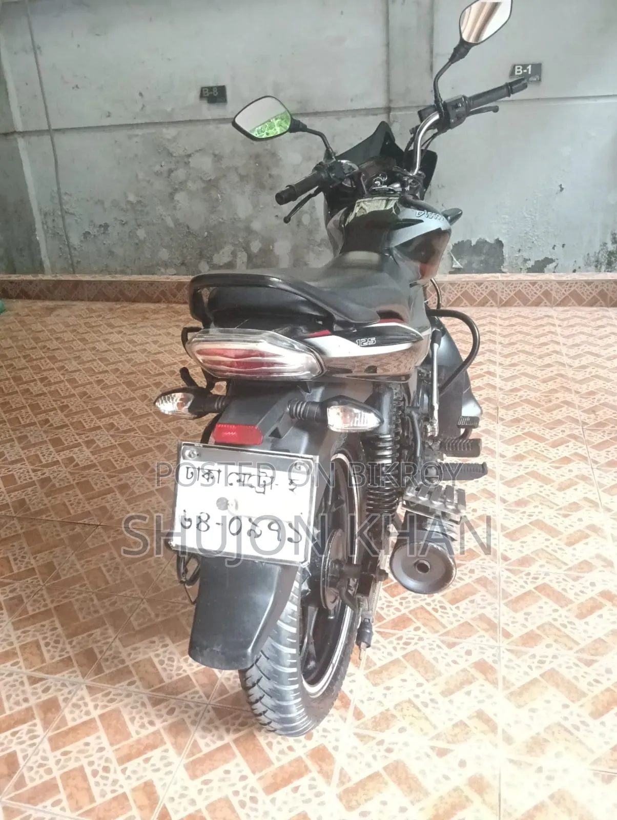 Bajaj Discover 125 2018 Black