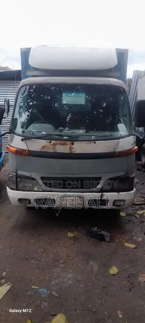 ডায়না গাড়ি বিক্রি ২০০৩