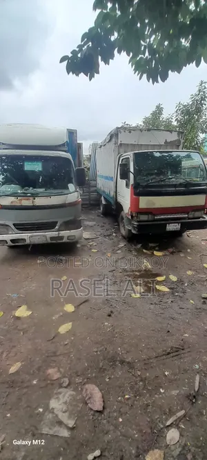 ডায়না গাড়ি বিক্রি ২০০৩