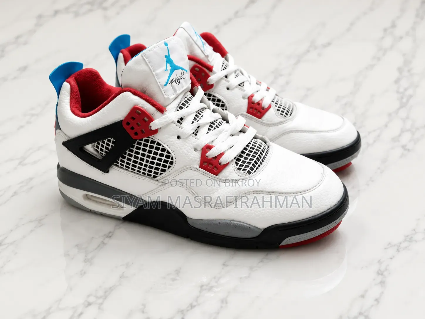 ✅ "Premium White Casual Sneaker"