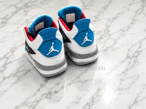 ✅ "Premium White Casual Sneaker"