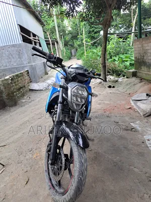 সুজুকি জিক্সার ২০২০ নীল