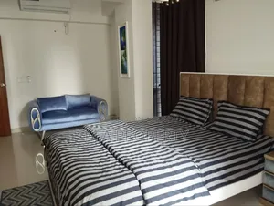 Furnished 3 Bedroom Apartment in Rangs, Gulshan for rent