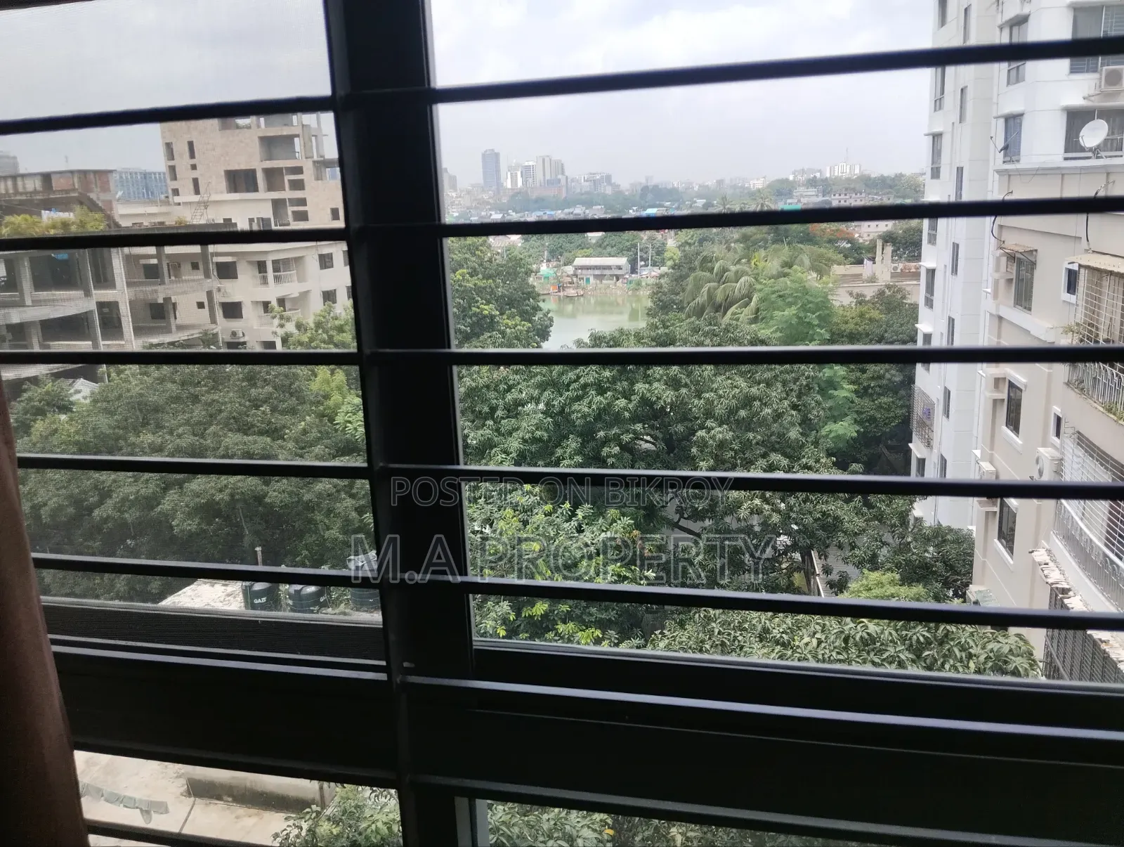 Furnished 3 Bedroom Apartment in Rangs, Gulshan for rent