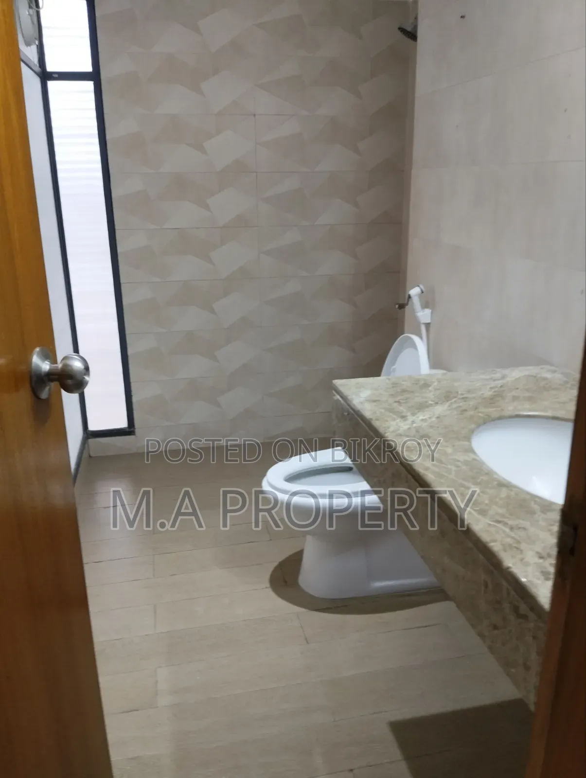 Furnished 3 Bedroom Apartment in Rangs, Gulshan for rent