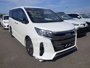 Toyota Noah 2021 Pearl