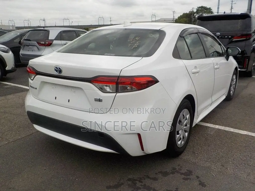 Toyota Corolla 2021 Pearl